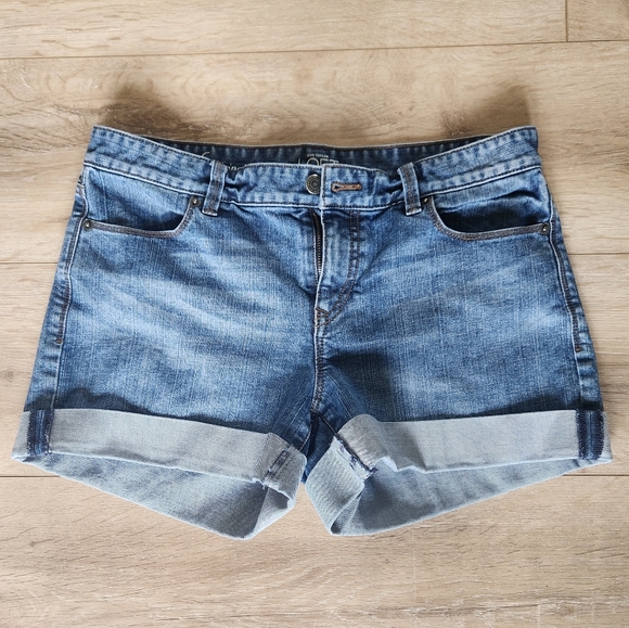 Loft denim shorts, size 6 - Picture 1 of 6